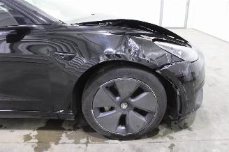 Tesla Model 3  picture 8