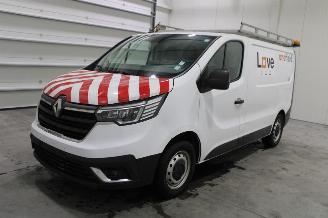 skadebil auto Renault Trafic  2023/2