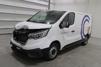 Voiture accidenté Renault Trafic  2024/2