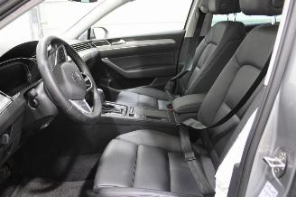 Volkswagen Passat  picture 11