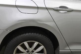Volkswagen Passat  picture 8