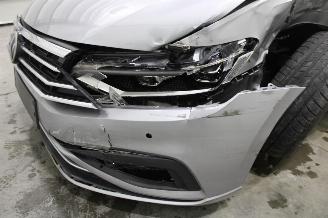 Volkswagen Passat  picture 24