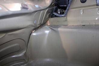 Peugeot 208  picture 23
