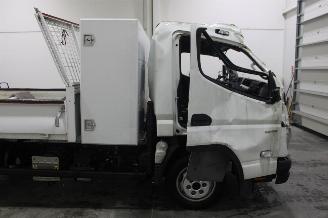 Mitsubishi Canter  picture 7