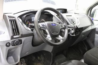 Ford Transit  picture 10
