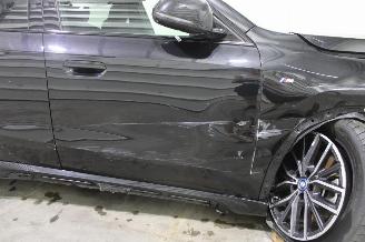 BMW iX1  picture 6