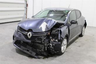 Auto incidentate Renault Clio  2021/6