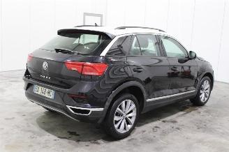Volkswagen T-Roc  picture 3