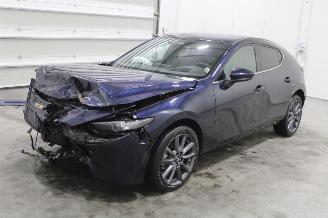Auto incidentate Mazda 3  2025/12