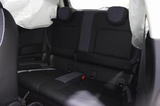 Mini Cooper E picture 12