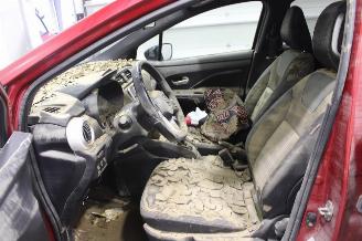 Nissan Micra  picture 10