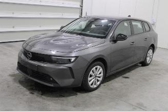 uszkodzony samochody osobowe Opel Astra  2024/11