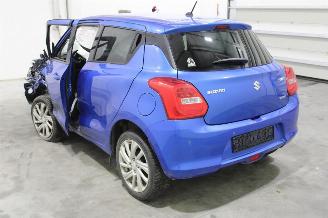 Suzuki Swift  picture 4