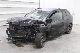Salvage car Renault Austral  2025/8