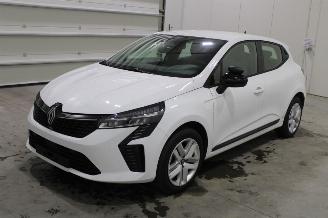  Renault Clio  2025/11