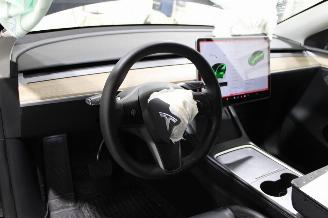 Tesla Model Y  picture 10