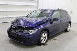 Schadeauto Volkswagen Golf  2023/5