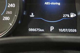 Jaguar XE  picture 14