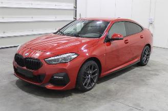 skadebil auto BMW 2-serie 218 2021/3