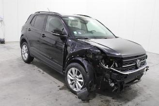 Volkswagen T-Cross  picture 2