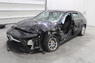Démontage voiture Mercedes Cla-klasse CLA 180 2020/10