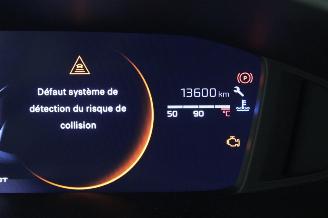 Peugeot 208  picture 13