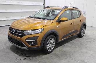 Damaged car Dacia Sandero  2022/9