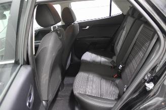 Kia Stonic  picture 11