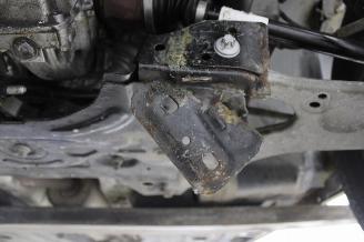 Peugeot 2008  picture 16
