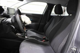 Peugeot 2008  picture 9