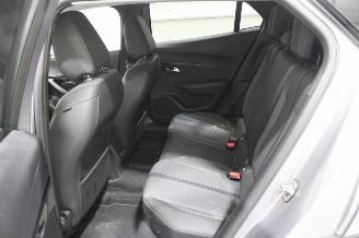 Peugeot 2008  picture 13