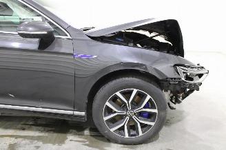 Volkswagen Passat  picture 19
