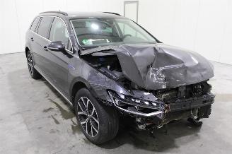 Volkswagen Passat  picture 2