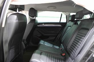 Volkswagen Passat  picture 10