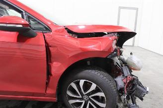 Volkswagen Golf  picture 7