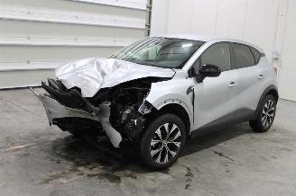 Voiture accidenté Renault Captur  2023/10