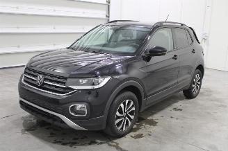skadebil auto Volkswagen T-Cross  2022/7