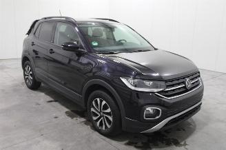 Volkswagen T-Cross  picture 2