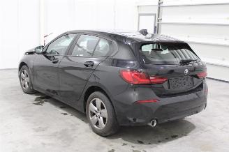 BMW 1-serie 116 picture 4