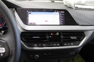 BMW 1-serie 116 picture 14