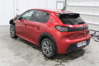 Peugeot 208  picture 4