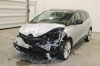 škoda osobní automobily Renault Scenic  2020/11