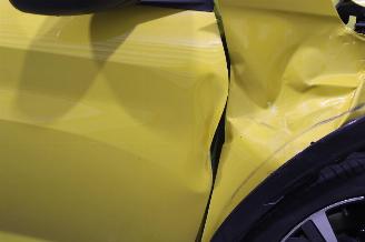 Peugeot 208  picture 7