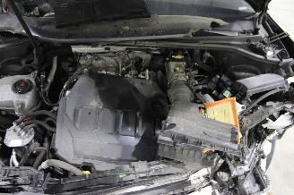 Audi Q3  picture 10