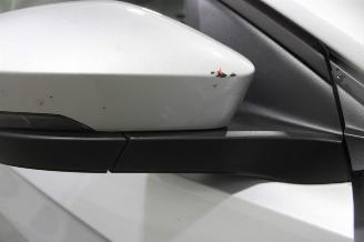 Volkswagen T-Cross  picture 21