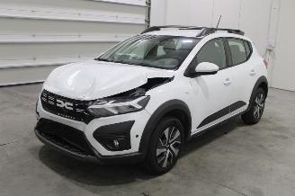 uszkodzony samochody osobowe Dacia Sandero  2025/9