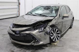 Damaged car Toyota Corolla  2021/6