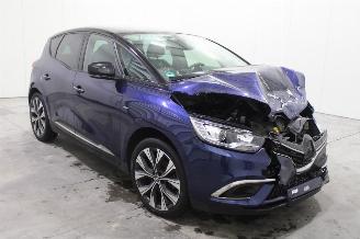 Renault Scenic  picture 2