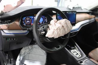 Skoda Octavia  picture 10