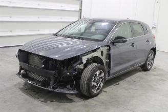  Hyundai I-30 i30 2025/12